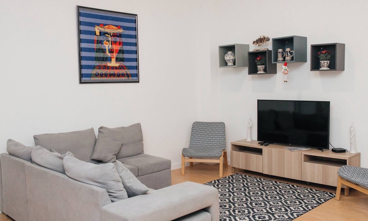 Paranhos Apartment | Júlio de Matos Guest House