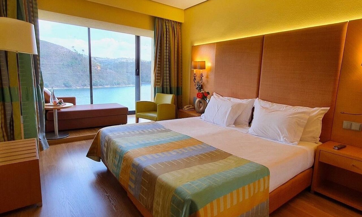Ferreira do Zezere Hotel | Lago Azul Eco Hotel
