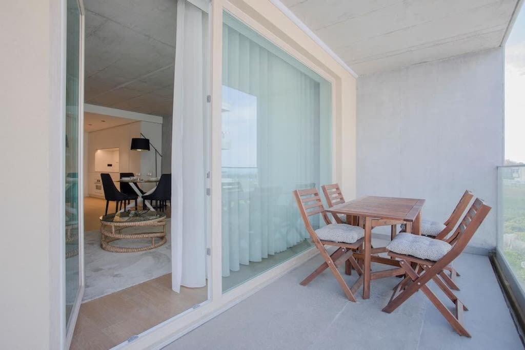 Canidelo Apartment | Liiiving in Gaia - Beach Seaside Apartment