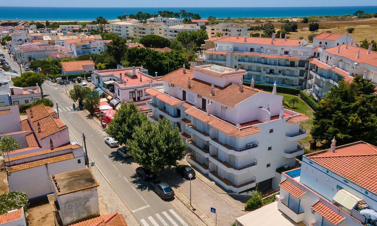 Manta Rota Apartment | Lovely Algarvian Escape by LovelyStay