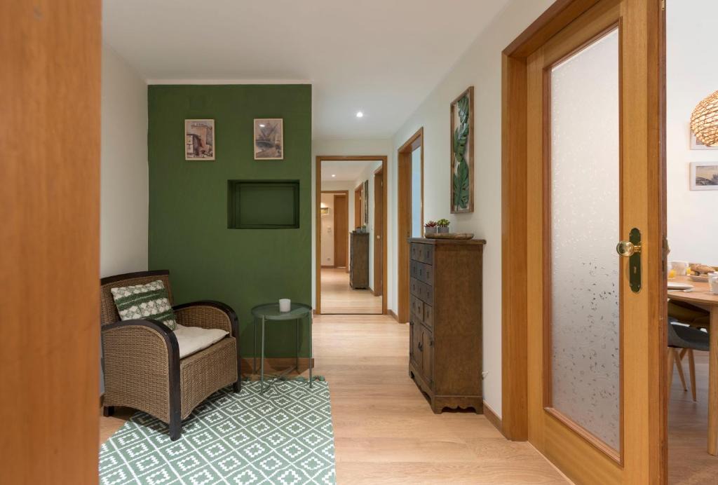 Uniao de Freguesias do Centro Apartment | LovelyStay - The Porto Getaway w/Free Parking