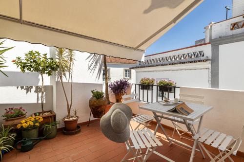 Evora Apartment | LUX - Casa do Aqueduto - free Garage- Centro Histórico