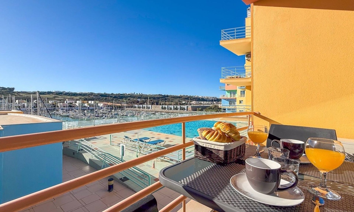 Albufeira Apartment | ★Luxury 2 Bedroom Apartment with Pool in Marina de Albufeira5