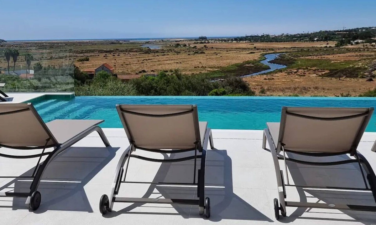 Portimao Villa | Luxury Villa with Infinity Pool & Panoramic Views