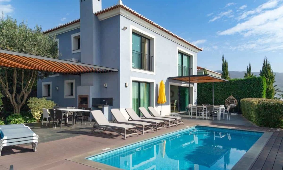 Prazeres Villa | Luxury Villa with Ocean View & Private Pool