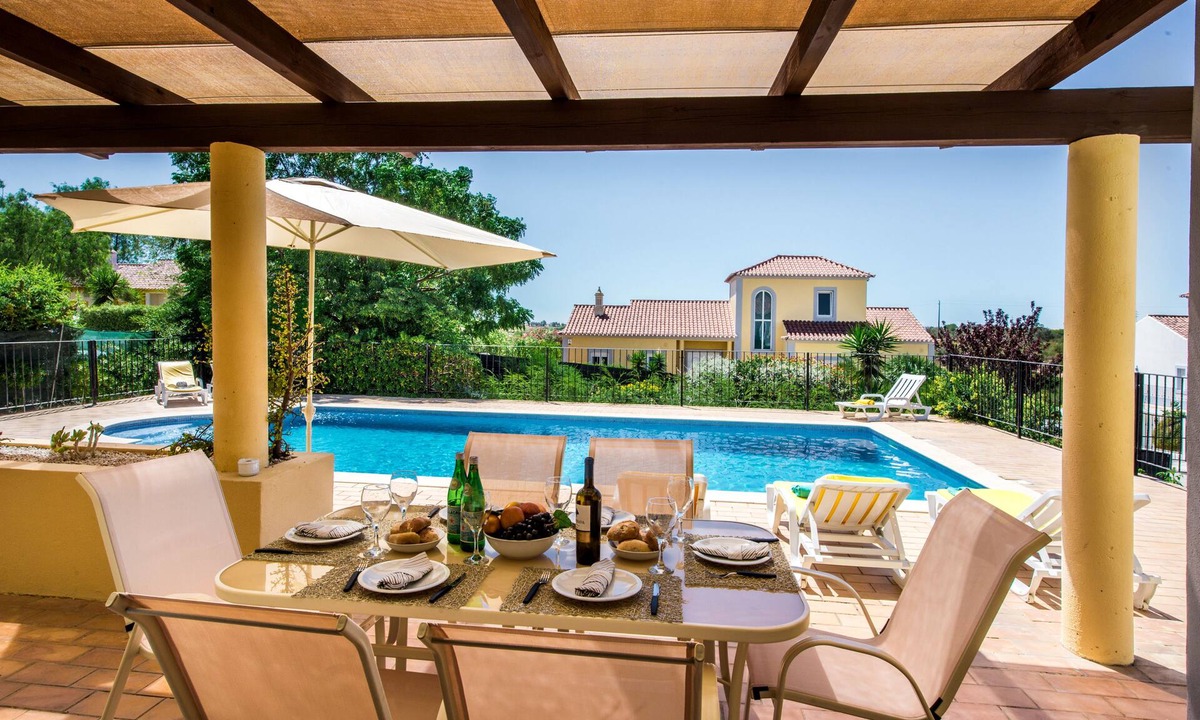 Boavista Villa | Luxury Villa with Private Pool and Lovely Garden