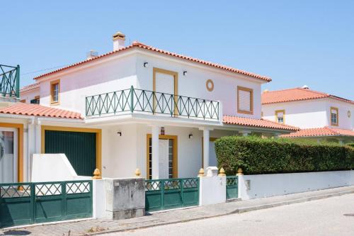 Serra d'El Rei Villa | Maison du Bonheur, Garden Peace, Peniche, Óbidos