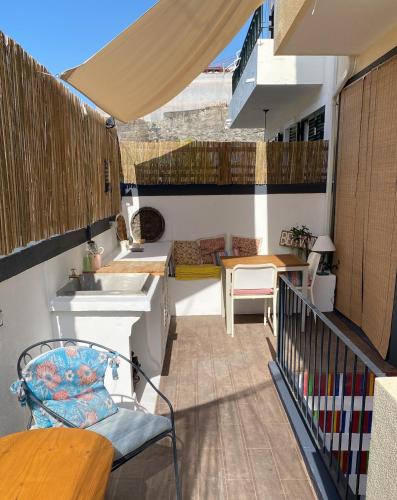 Santa Luzia Apartment | Mango Tree House Funchal Madeira Island