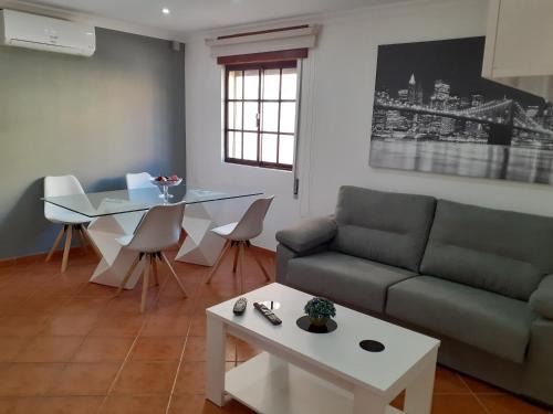 Vila Real Santo Antonio House | Maré Beach