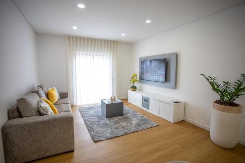 Medelo Apartment | Matriz Inn IV - Apartamento T3 no Centro de Fafe