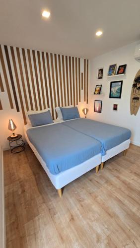 Santa Cruz das Flores Hostel | Mil e Uma Noites