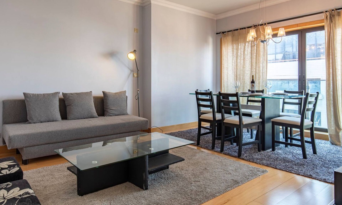 Sao Jorge de Arroios Apartment | Modern Apartment in Anjos by LovelyStay
