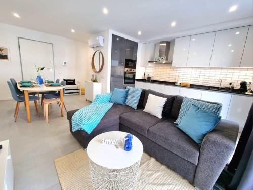 Portimao Apartment | Modern Apartment in Portimão