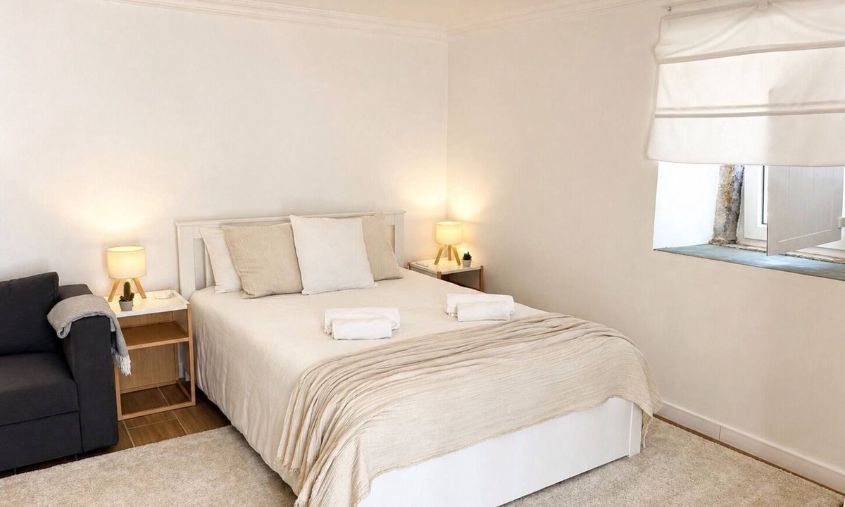 Manique de Baixo House | Modern Studio with Private Patio near Cascais and Sintra