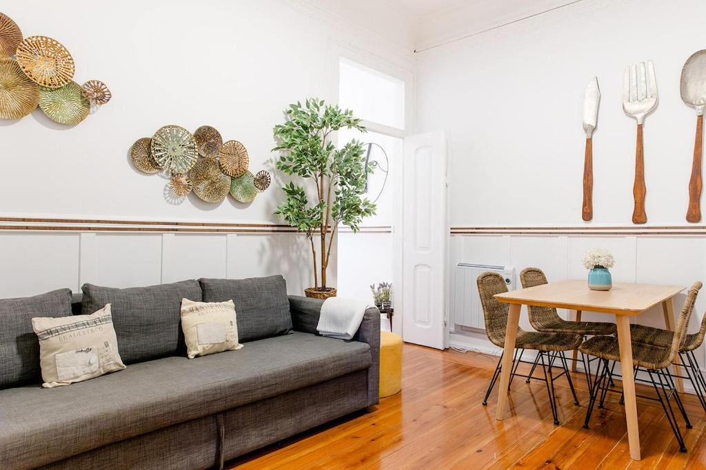 Mouraria Apartment | Moniz Cozy - 2BR Central Historical