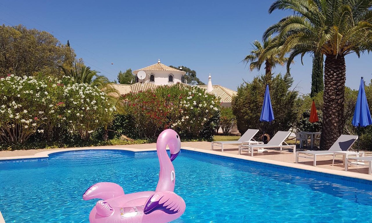 Murta Apartment | Monte-Bougainvillea Holiday Apartments in central Algarve -LIRIOS-