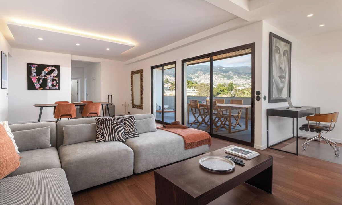 Sao Martinho Apartment | Monumental Alta Vista – Panoramic View Balcony