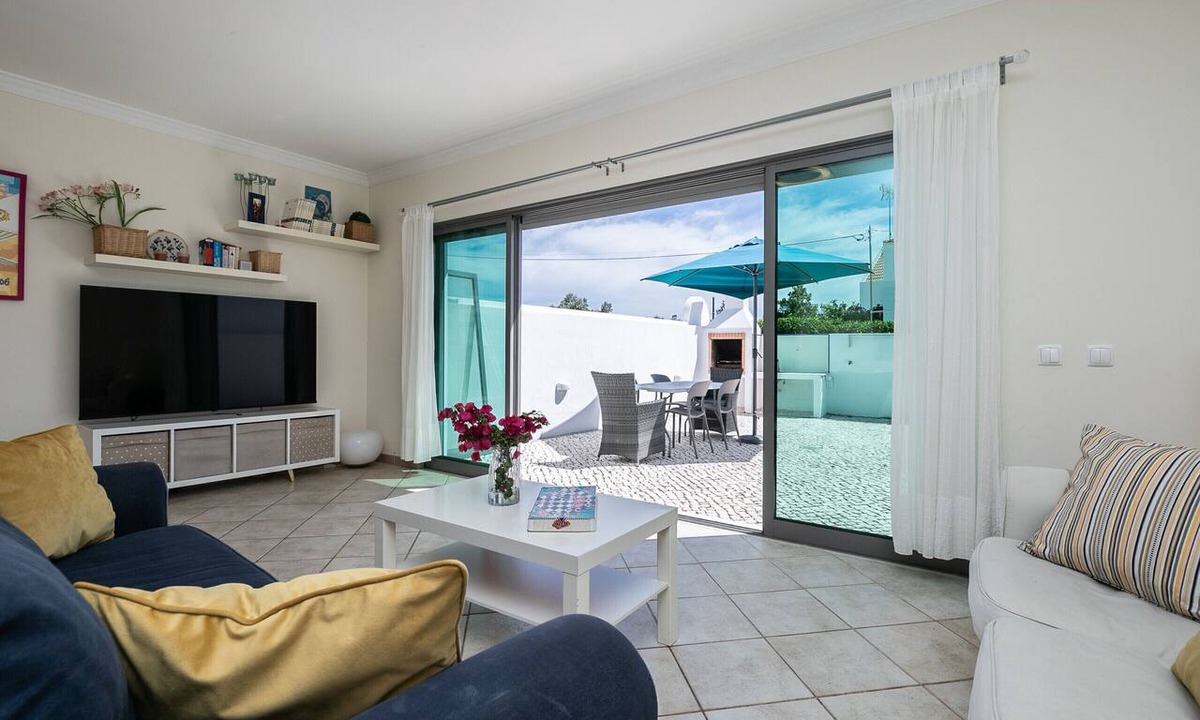 Manta Rota Ski Chalet | Moradia V3 a 100m da praia by ALGARVEMANTA (24V3)