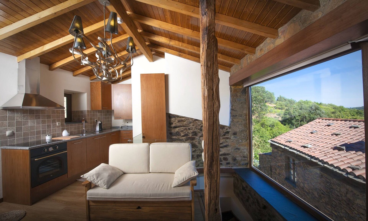 Gondramaz House | Mountain Whisper