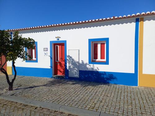 Mourao House | Não te vou esquecer Aldeia da Luz!