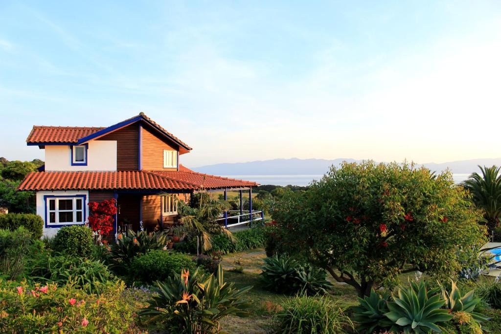 Lajes do Pico Bed & Breakfast | O Zimbreiro