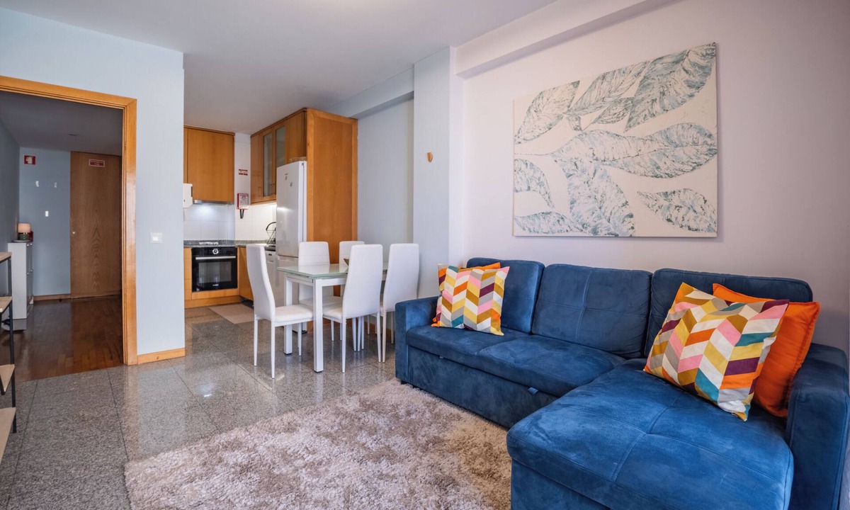 Leixões Apartment | OceanLeaf - EcoHost
