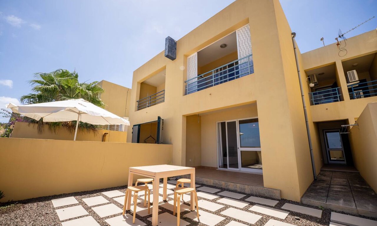 Campo de Baixo Apartment | Ohana Casa de Praia by YOUR KEY