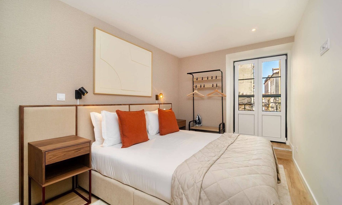 Bairro Alto Apartment | Old Town Flat with a Modern Touch