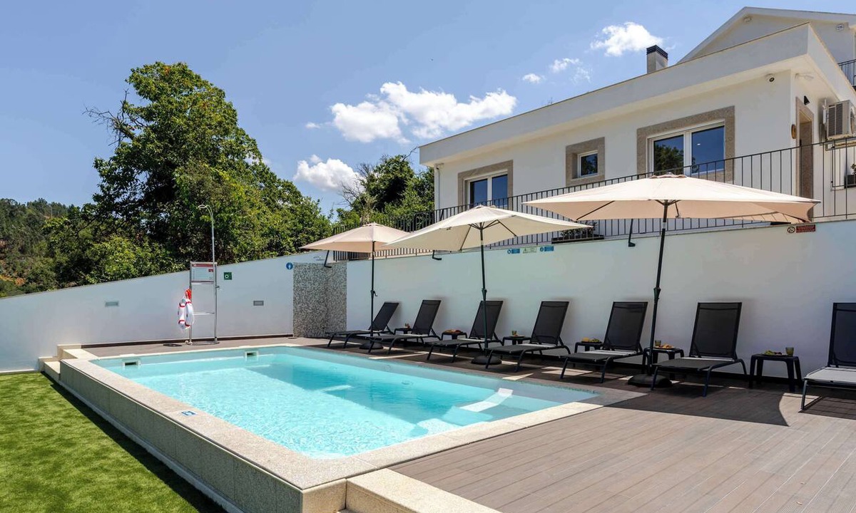 Castelo de Paiva House | Olival Dream House - House w/Pool by HostWise