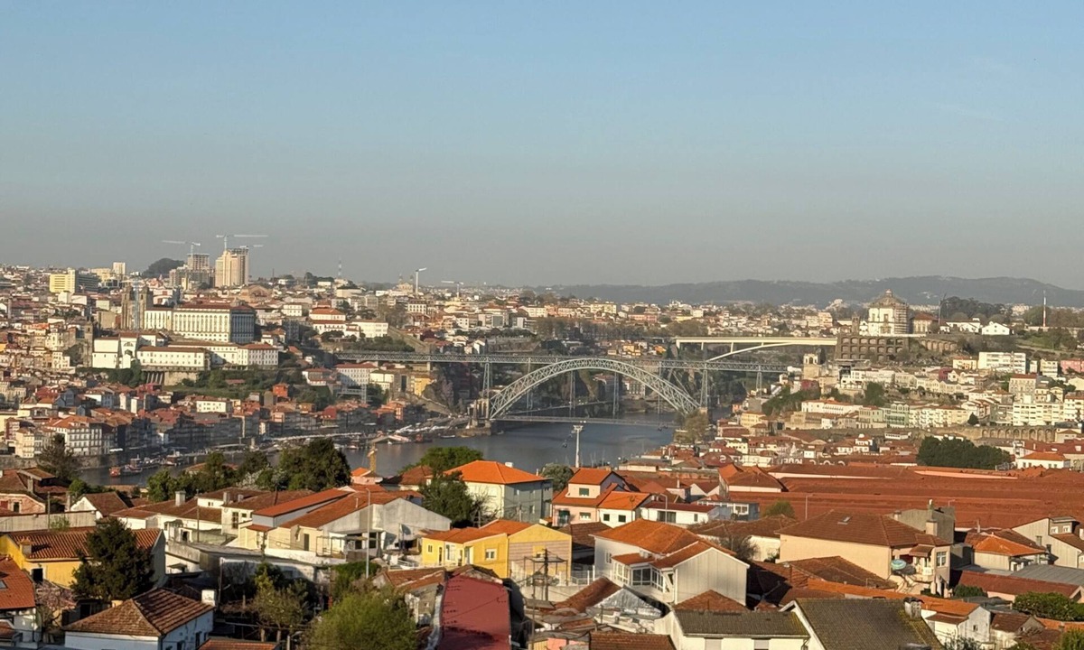 Santa Marinha Apartment | One-bedroom apartment with pool and panoramic views of the Douro River