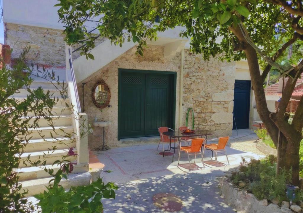 Alcobaca House | Orange Tree house, Silver Coast, Alcobaça, Nazaré