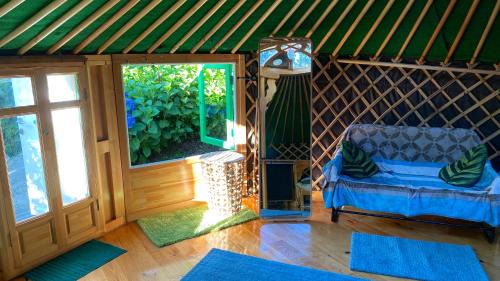 Portela Susa House | Panoramic Yurt - NaturViana