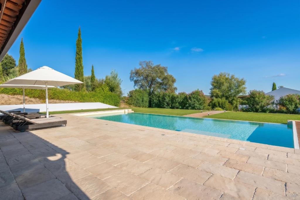 Mora Villa | Peaceful Escape in Mora: Villa with Private Pool