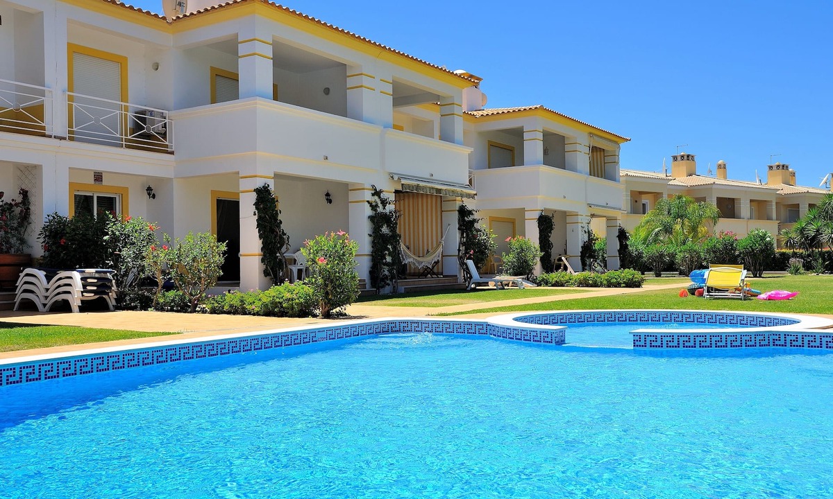 Vilamoura Apartment | Peaceful Location, Directly Facing The Swimming Pool, Gardens and Millenium Golf