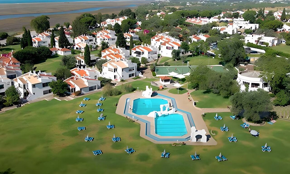 Santa Luzia House | Pedras del Rei Apartment – Quiet Studio in Ria Formosa, Algarve