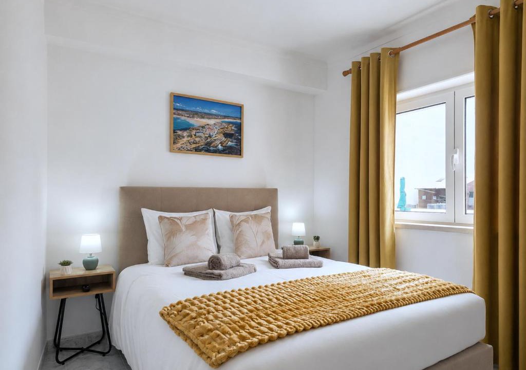 Peniche House | Peniche Town & Beach Stay