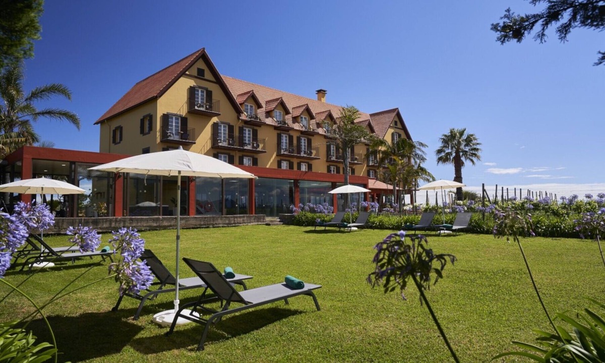 Santana Hotel | Perfect for Exploring Madeira's Beauty! Outdoor Pool, Buffet Breakfast!