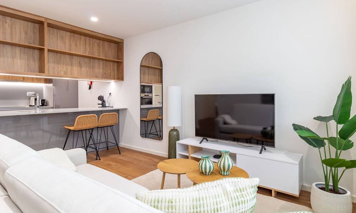 Santa Marinha Apartment | Polacos Residence | 1BR | Apt AA by LovelyStay