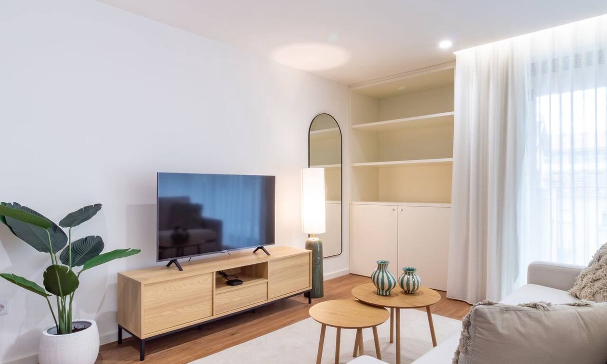 Santa Marinha Apartment | Polacos Residence | 2BR | Apt W by LovelyStay