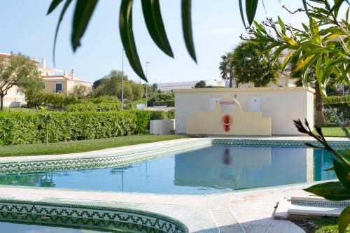 Pata de Baixo Apartment | Pool and Garden Village-near beach
