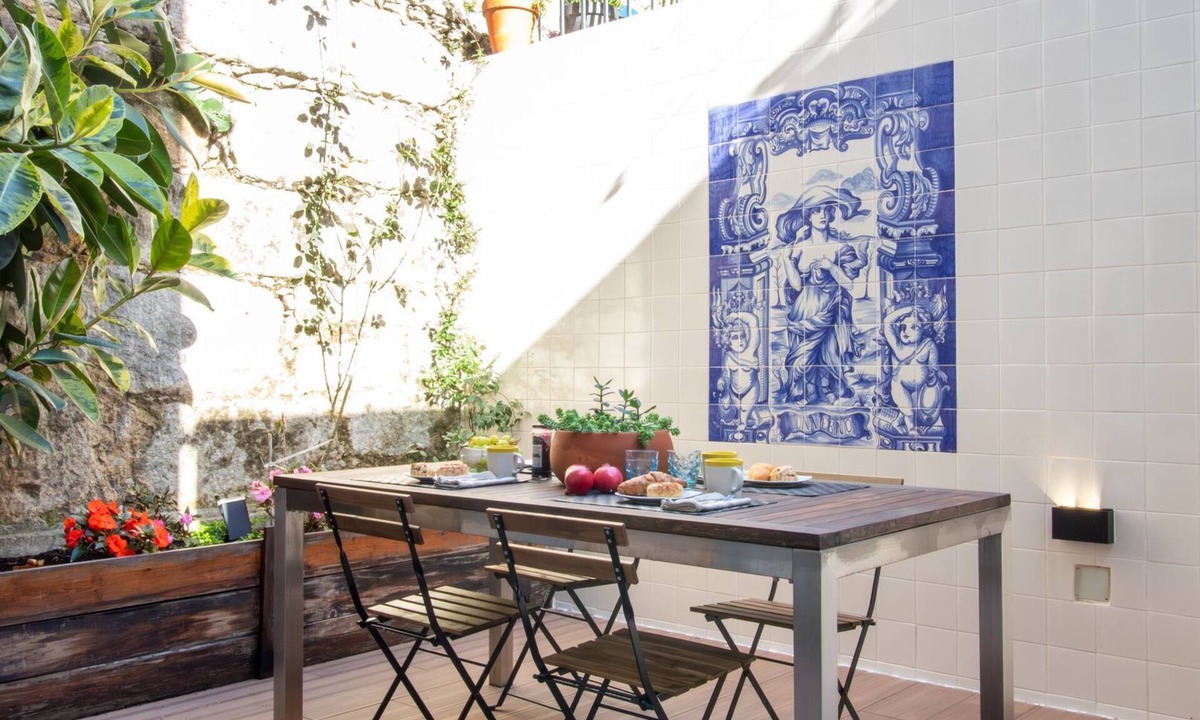 Centro / Baixa Apartment | Porto Tiles | 2BR Duplex + Studio by LovelyStay