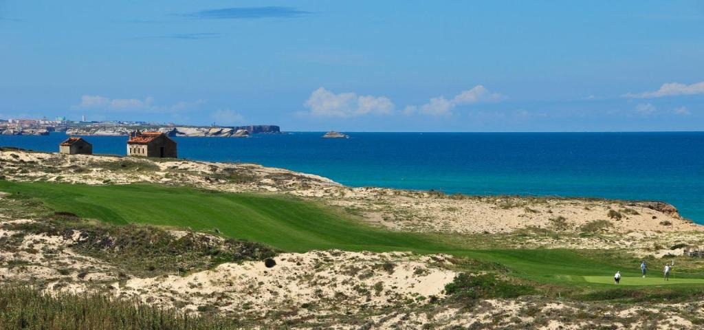 Praia del Rei House | Praia Del Rey ByThe Pools