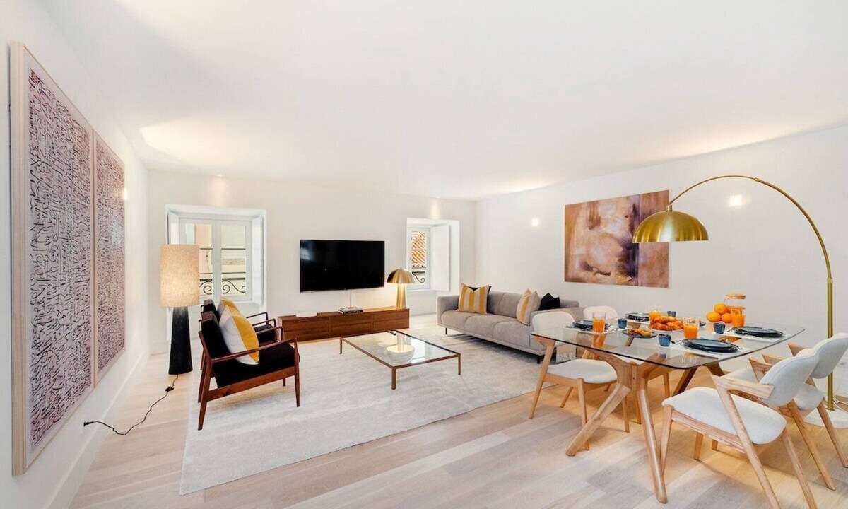 Bairro Alto Apartment | Prime Lisbon Centre | Mid-Term Modern Apartment