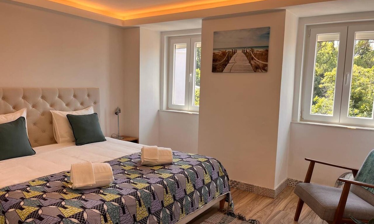 Santo Antonio Apartment | Principe Real Botanical Gardens