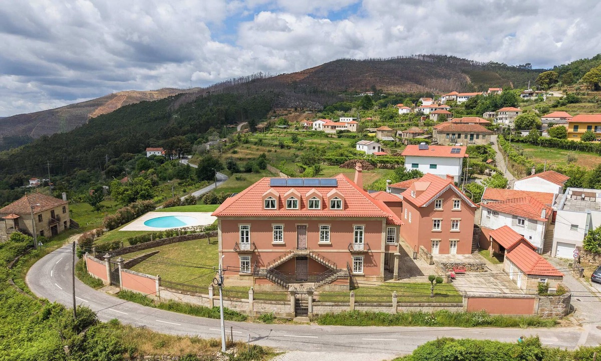 Alvarenga House | Private Villa 3 in Noronha Lima Boutique Hotel