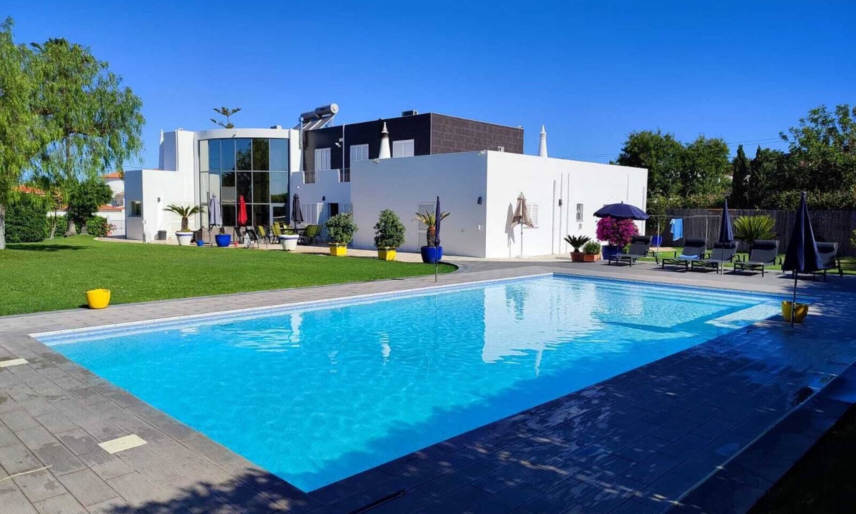 Belmonte Villa | PRIVATE VILLA WITH POOL IN THE ALGARVE AT OLHAO NEAR FARO