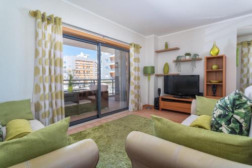 Olhao Apartment | Privilege Apartment Santana with Rooftop Pool, Village Marina - Olhão