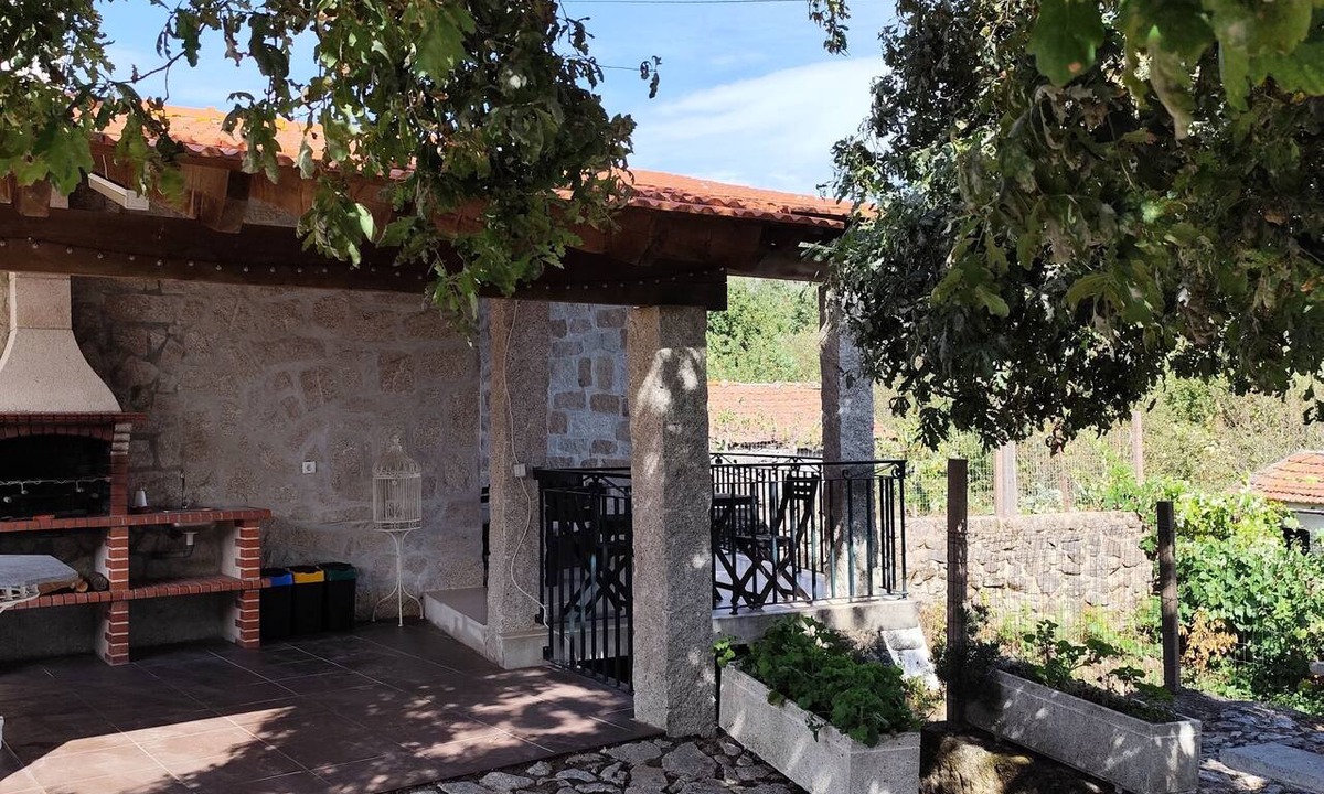 Sao Joao do Monte Cottage | Oak House - A Retreat in Caramulo