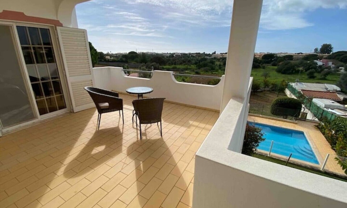 Mosqueira Villa | Vivenda Rosa