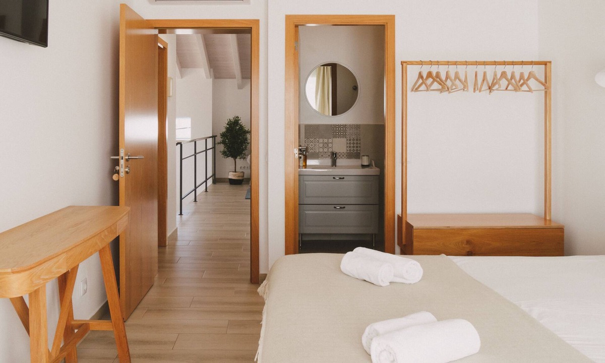 Vila do Bispo Bed & Breakfast | Pure Fonte Velha B&B
